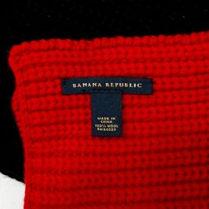 Banana Republic Scarf 💯 Wool NWOT